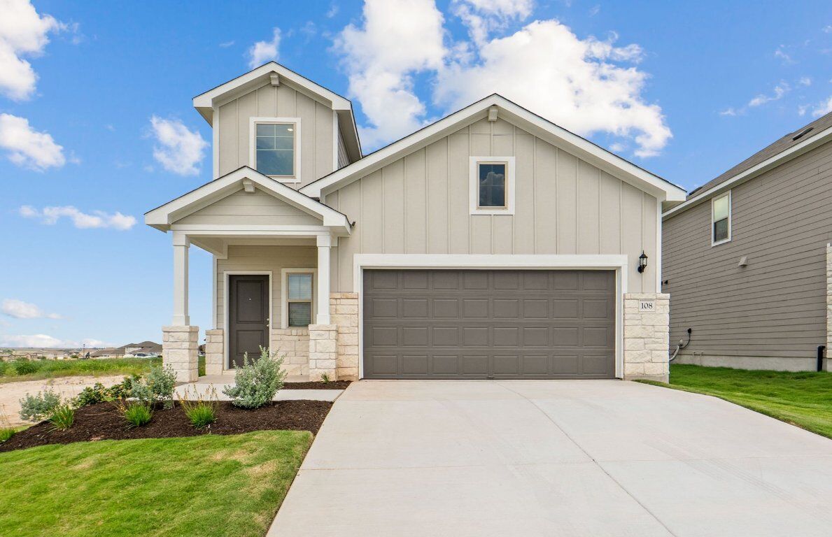 Property Photo:  108 Green Berets Bend  TX 76537 