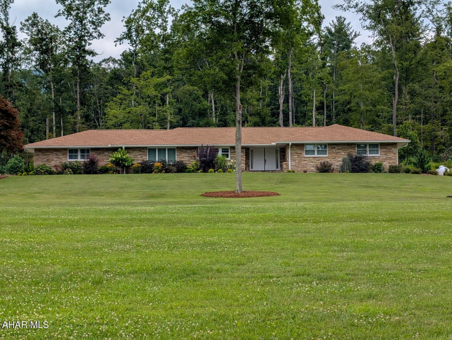 1856 Evitts Creek Road  Bedford PA 15522 photo