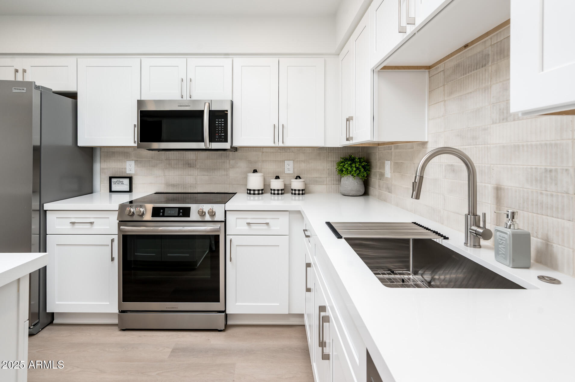 Property Photo: 440 S Parkcrest Street S 88 AZ 85206