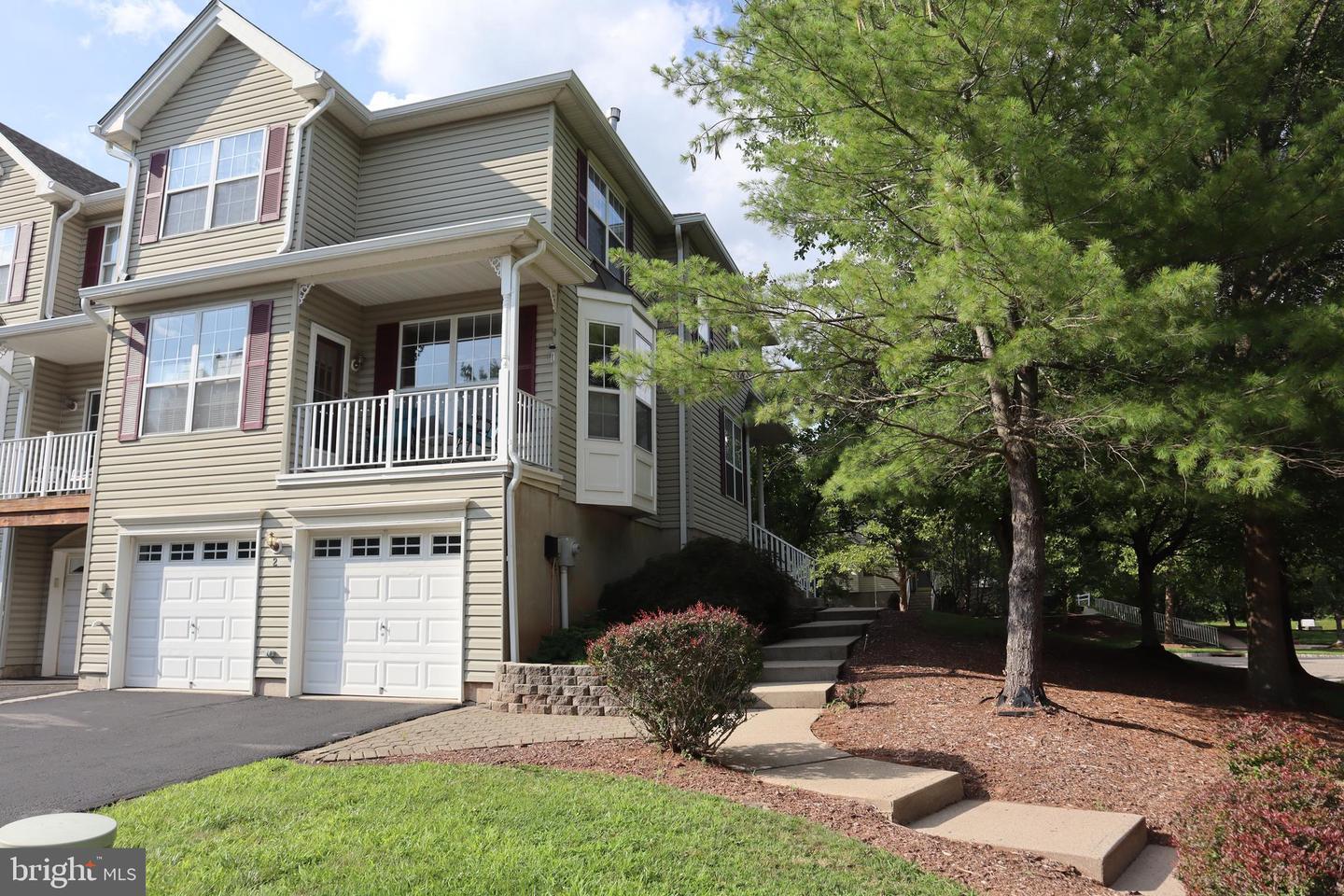 2 Chesterfield Court  Flemington NJ 08822 photo