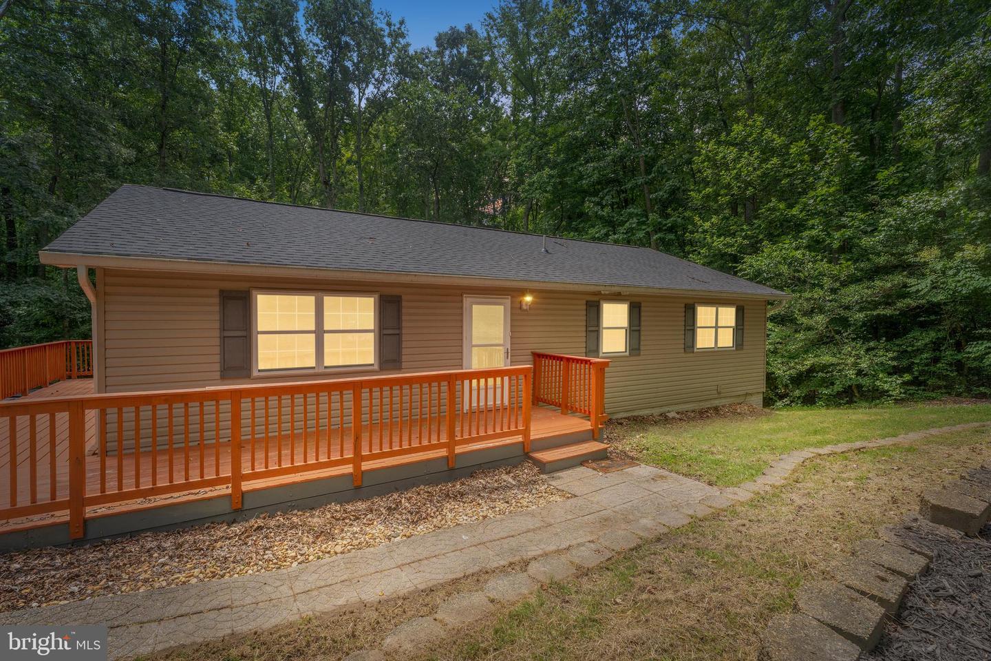 Property Photo:  7224 Washington Drive  VA 22485 