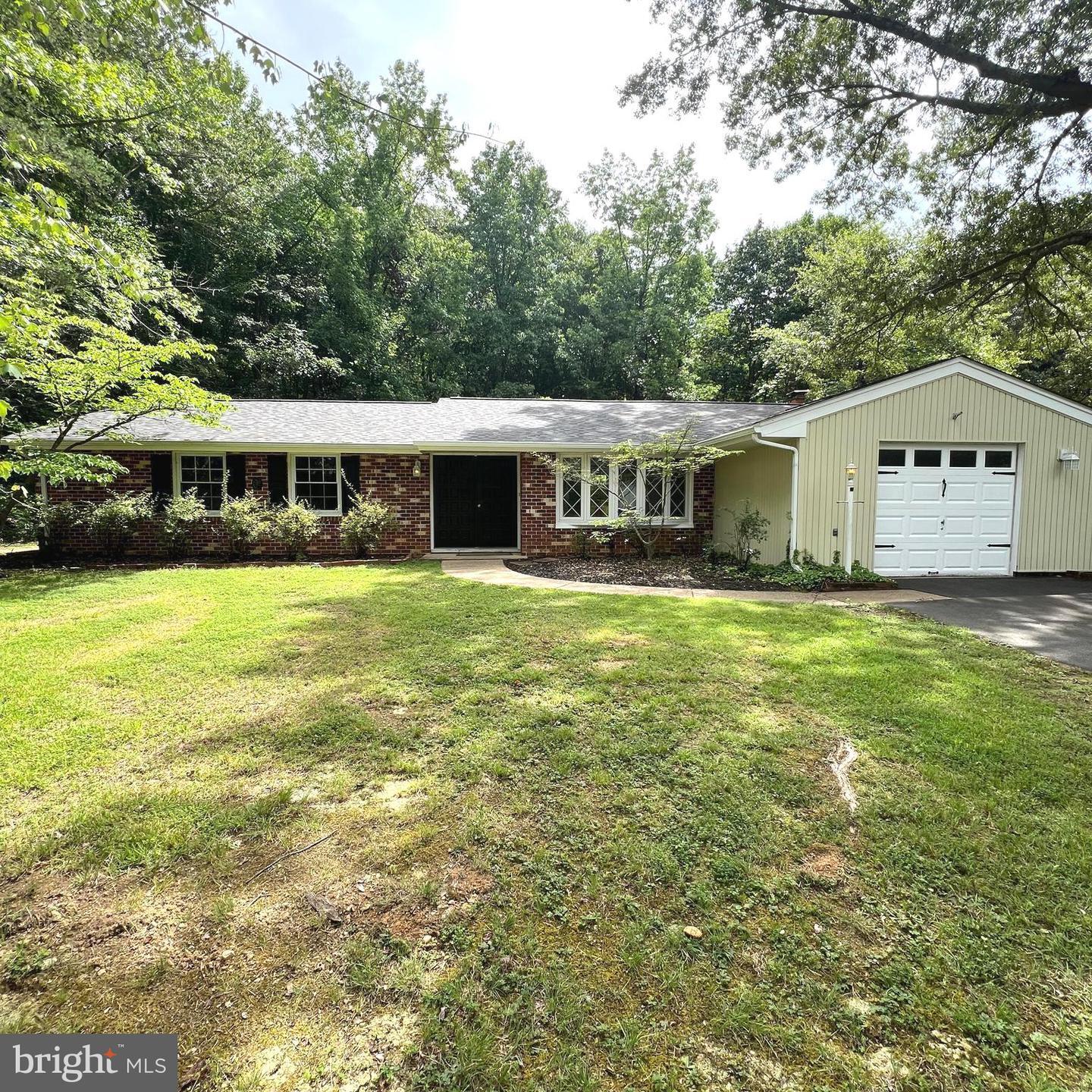 Property Photo: 1906 Coleman Lane VA 22407