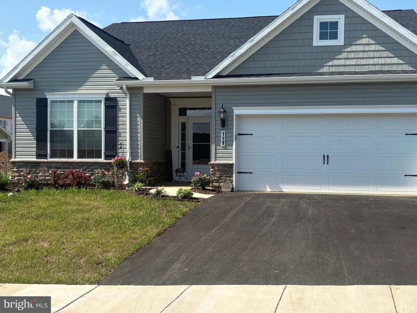 119 Edie Circle  Stewartstown PA 17363 photo