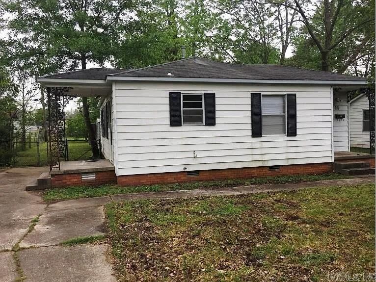 Property Photo:  11 Spear Road  AR 72117 