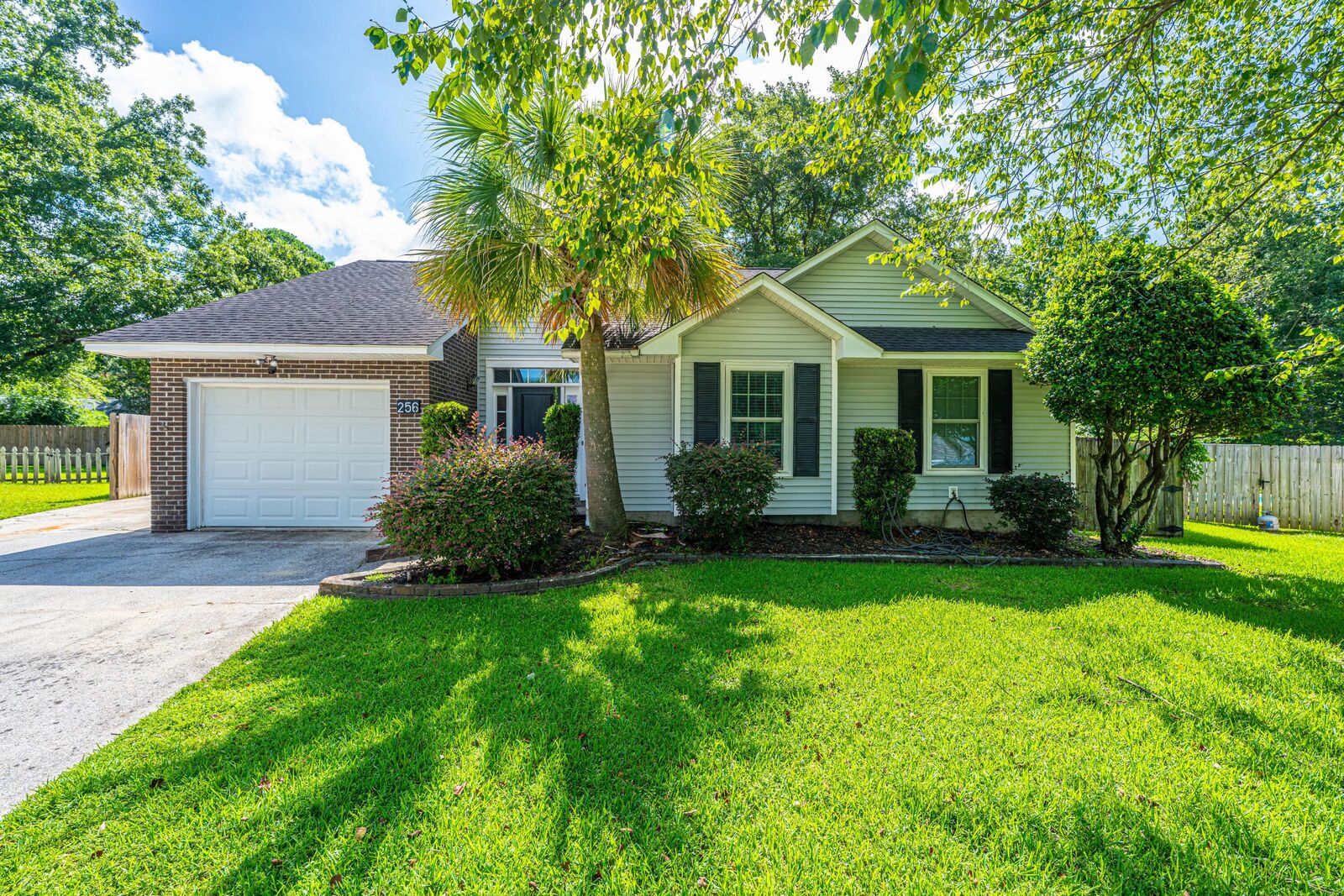 Property Photo: 256 Two Hitch Road SC 29445