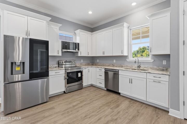 Property Photo:  2445 Mercedes Avenue  FL 32405 