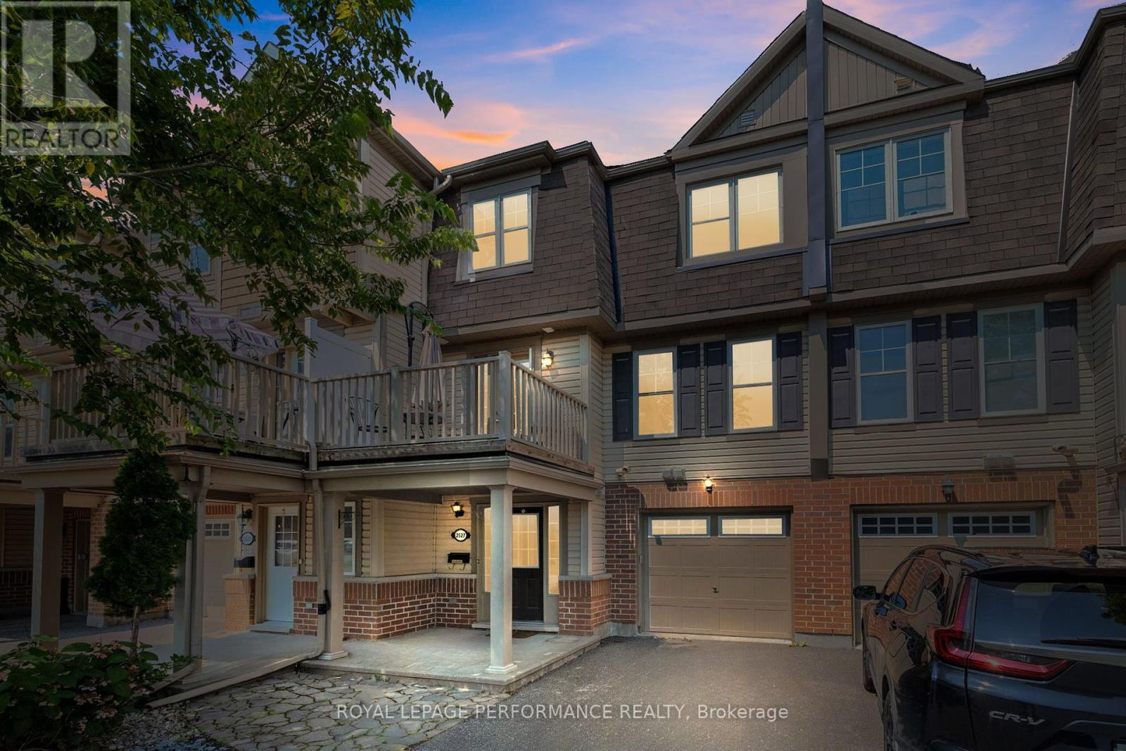 Property Photo:  2527 Waterlilly Way  ON K2J 0K2 