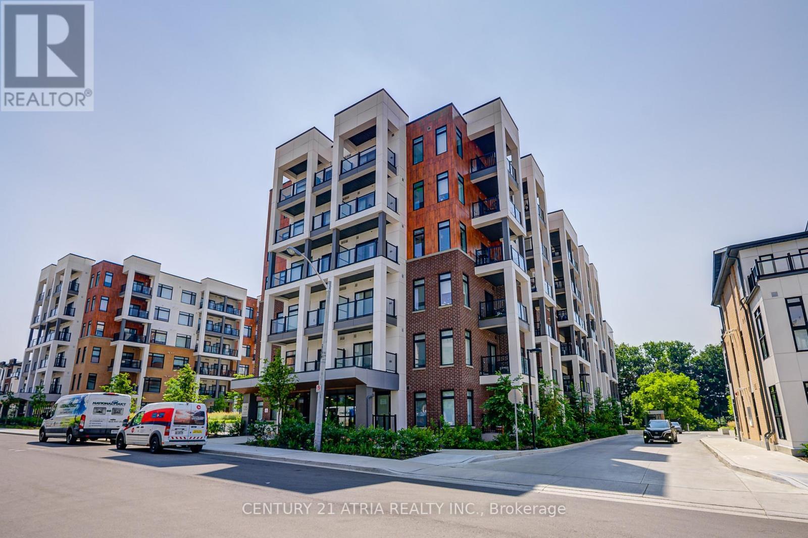 Property Photo: 135 Canon Jackson Drive 302 ON M6M 0C3