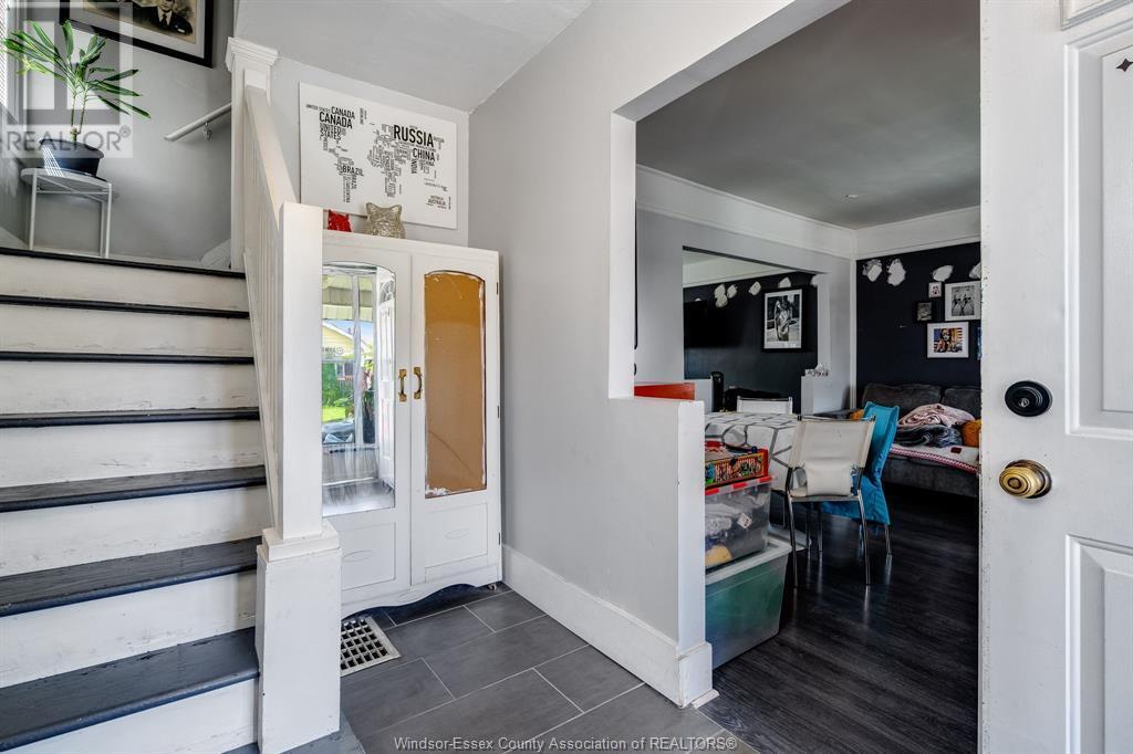 Property Photo:  1227 Louis  ON N8X 4C1 