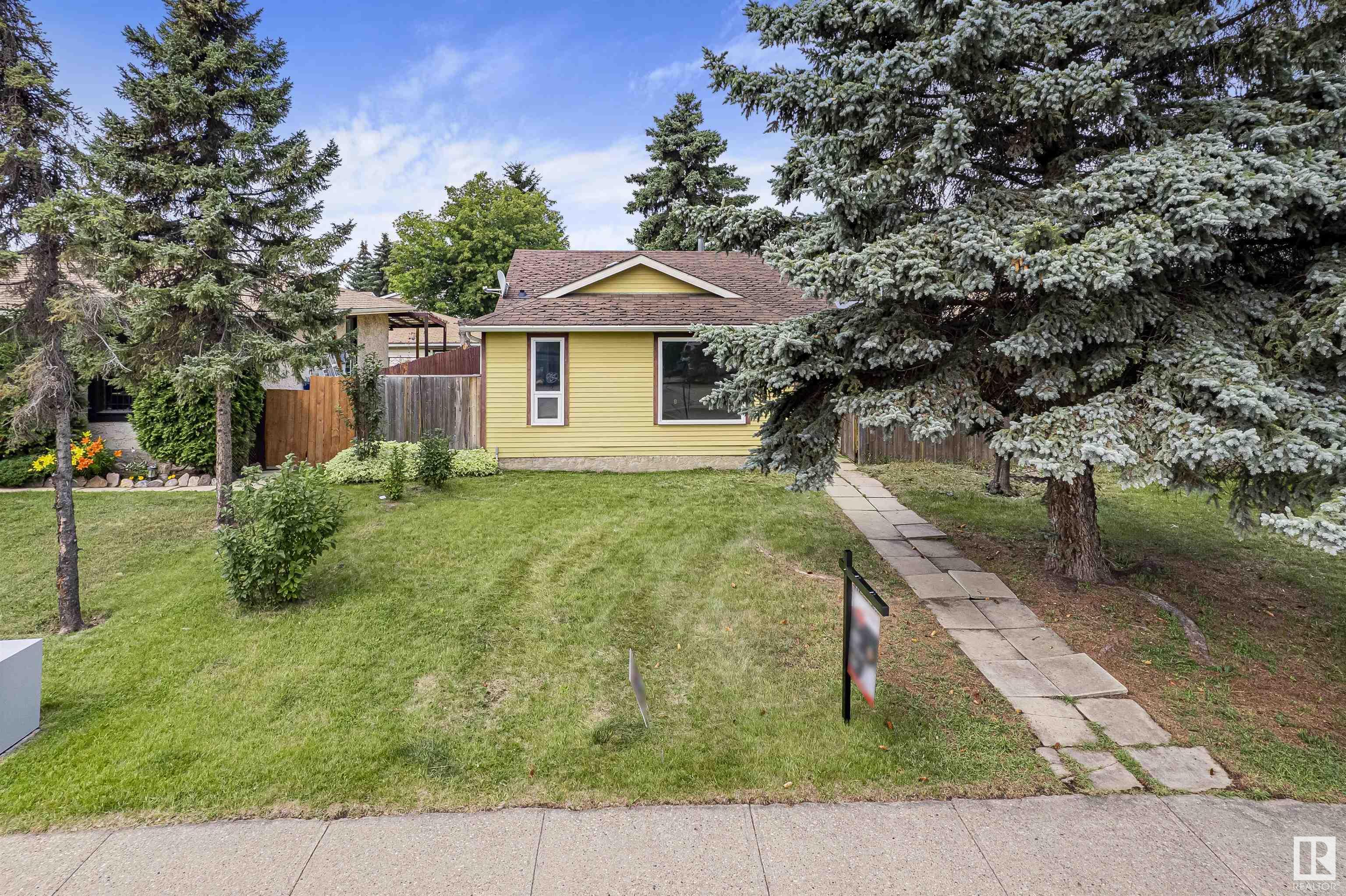 Property Photo: 1758 37 Street NW AB T6L 2R3