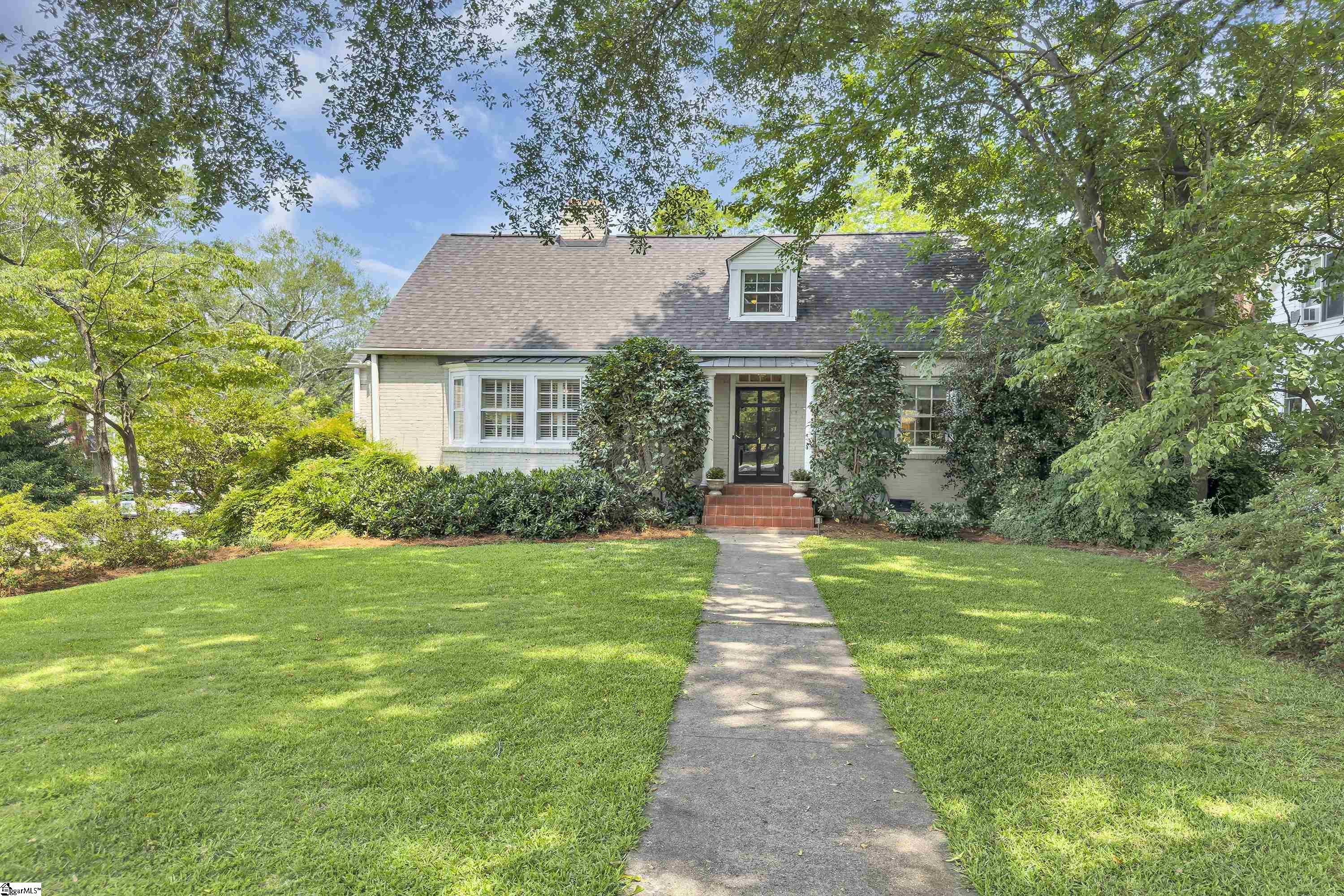 Property Photo:  1 Longview Terrace  SC 29605 