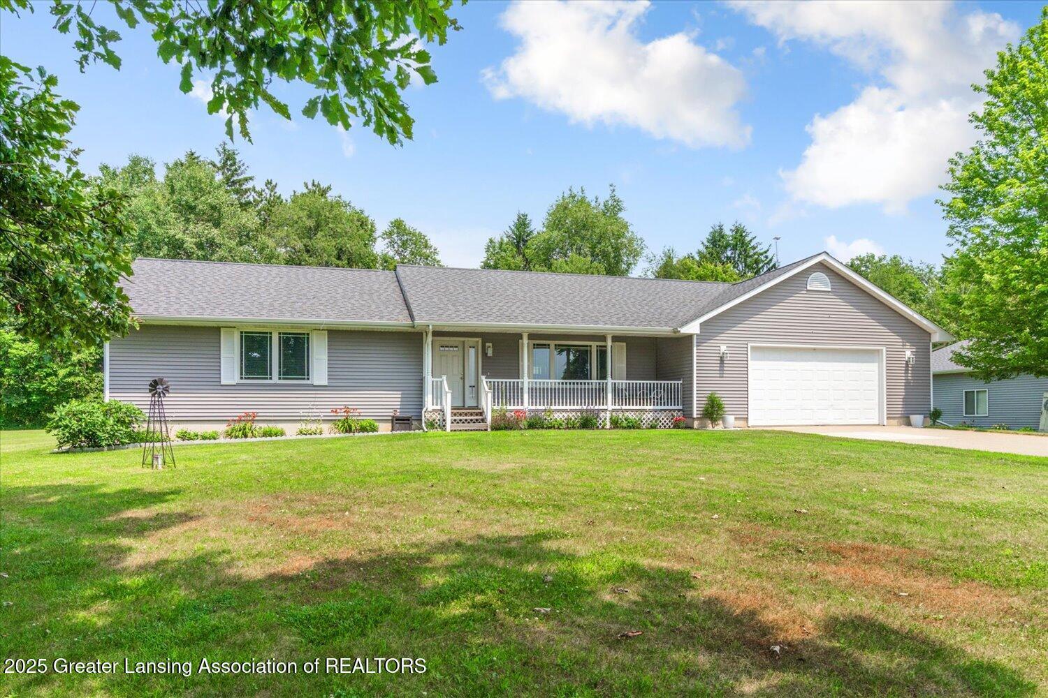 Property Photo: 10788 N Clinton Trail MI 48890