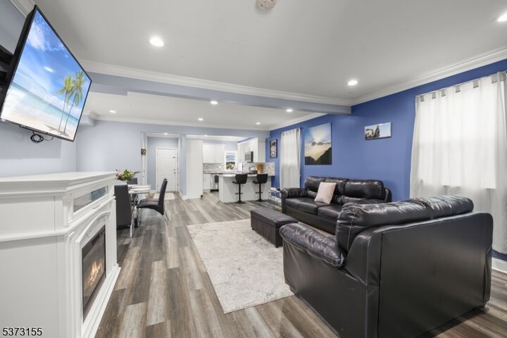 Property Photo: 403 W Broad St NJ 08065