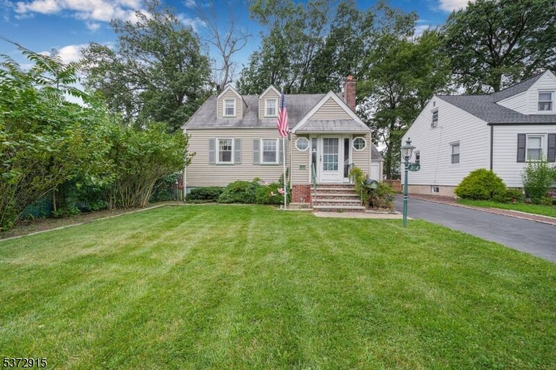Property Photo: 204 Hoover Pl NJ 07083