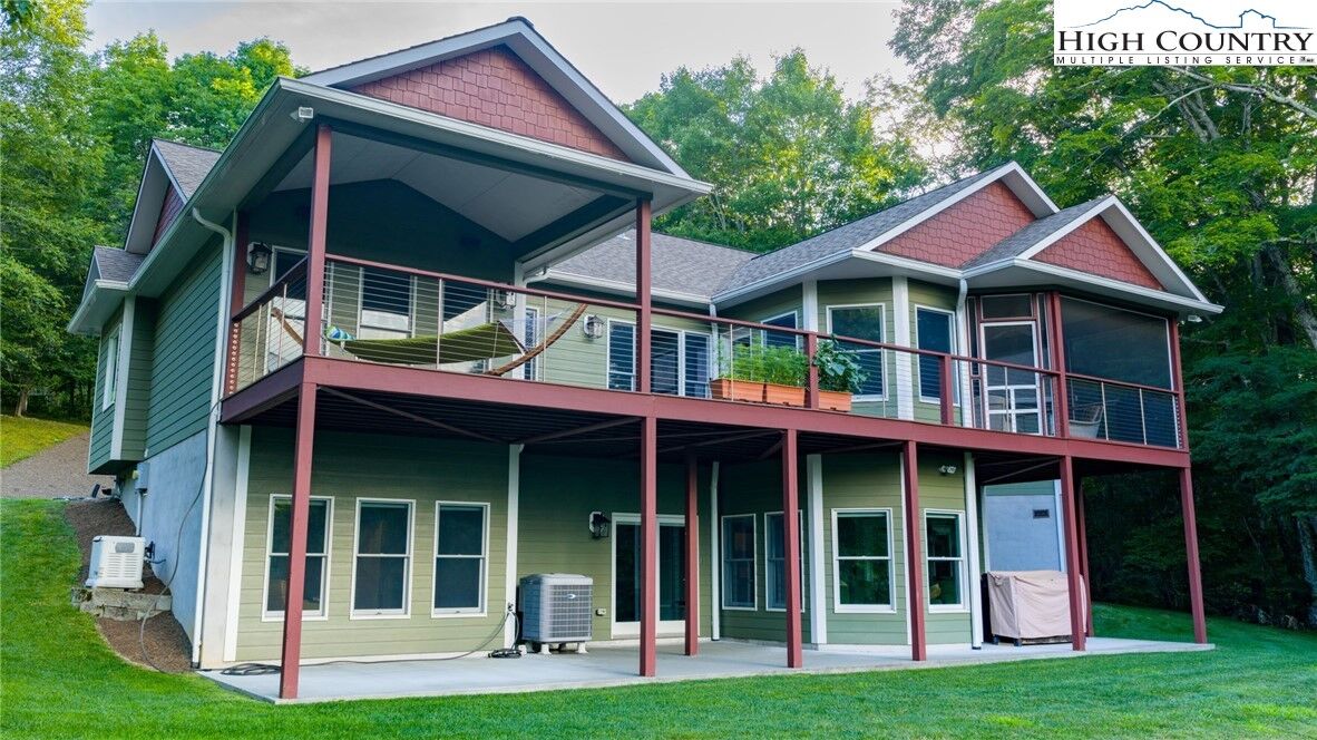 Property Photo:  374 Bluff Ridge Road  NC 28694 