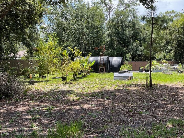 Property Photo: 907 Larkspur Street FL 33852