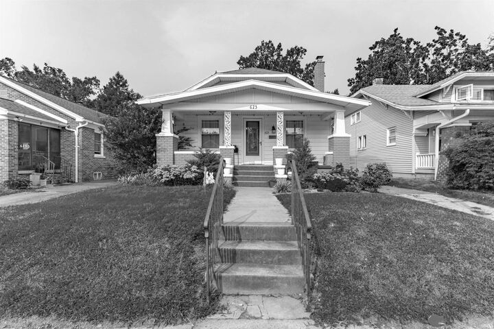 Property Photo: 623 S Runnymeade Avenue IN 47714-2005