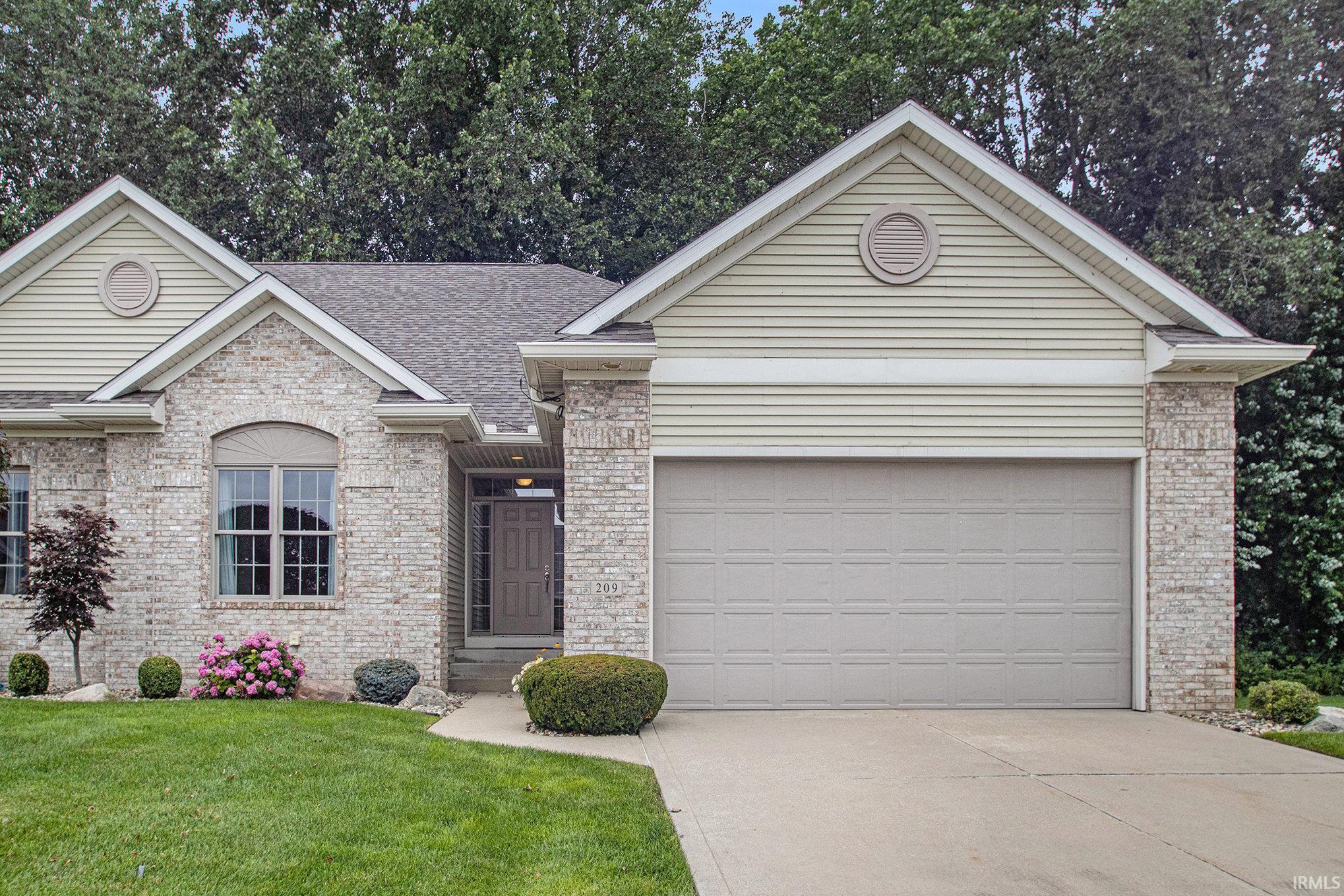 209 River Park Drive  Middlebury IN 46540 photo