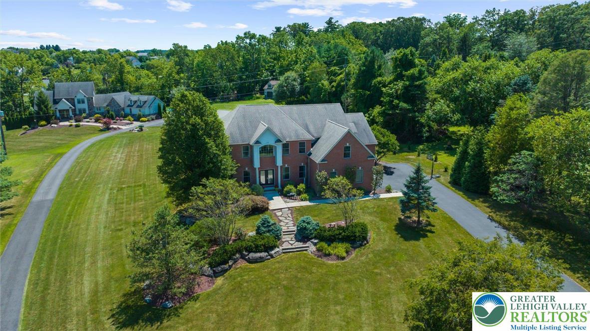 Property Photo:  221 Sonny Drive  PA 18091 