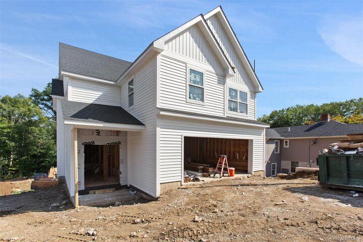 Property Photo:  4 Eastview Court  NY 10509 