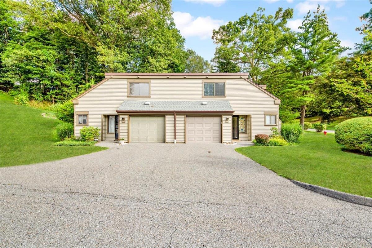 Property Photo:  228 Heritage Hills B  NY 10589 