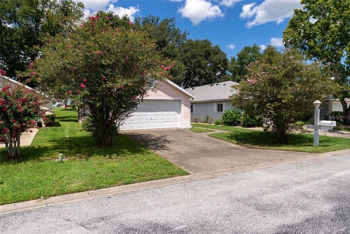 Property Photo: 1920 NW 50th Circle FL 34482