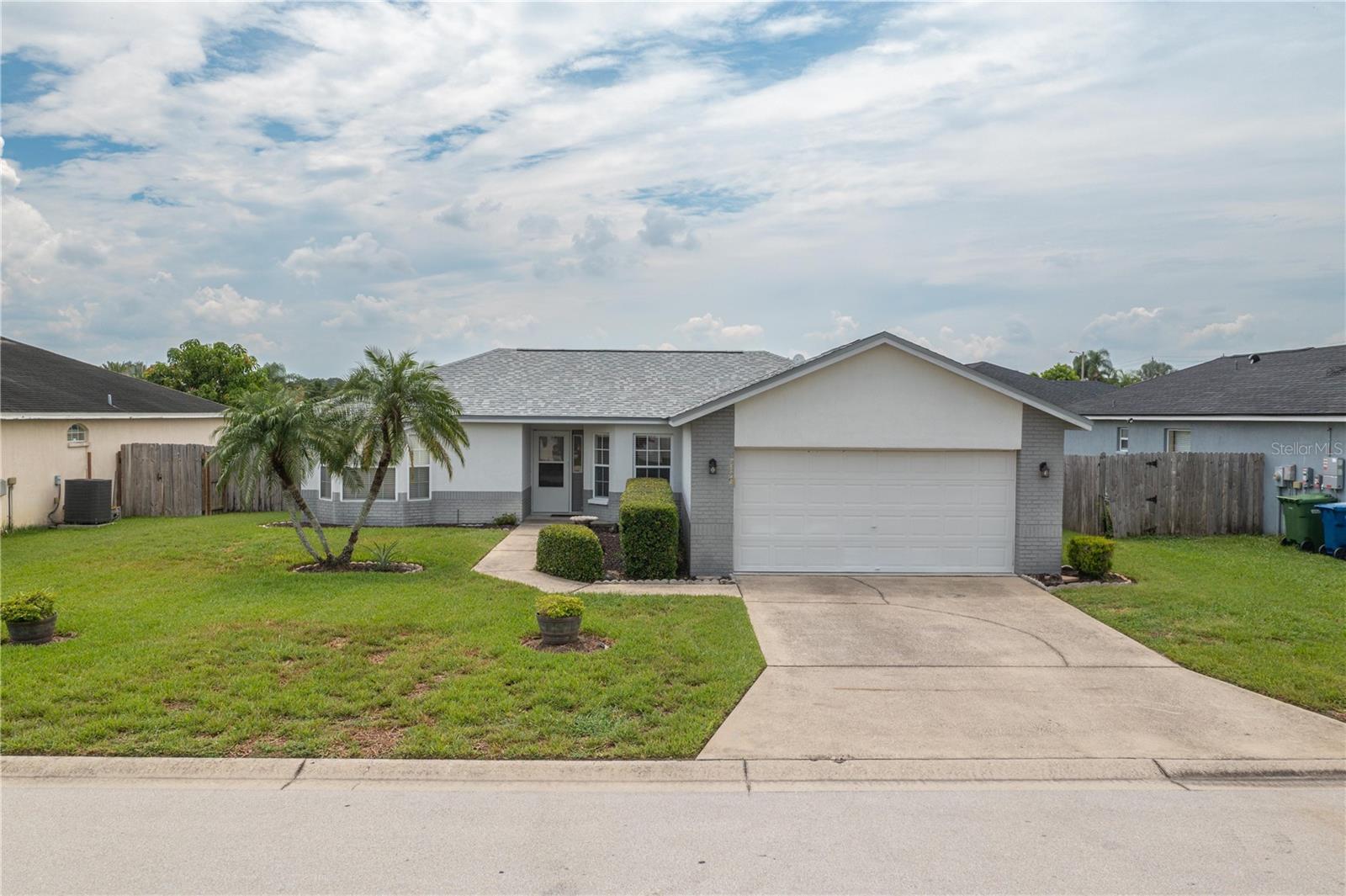 Property Photo: 7109 Summit Drive FL 33884