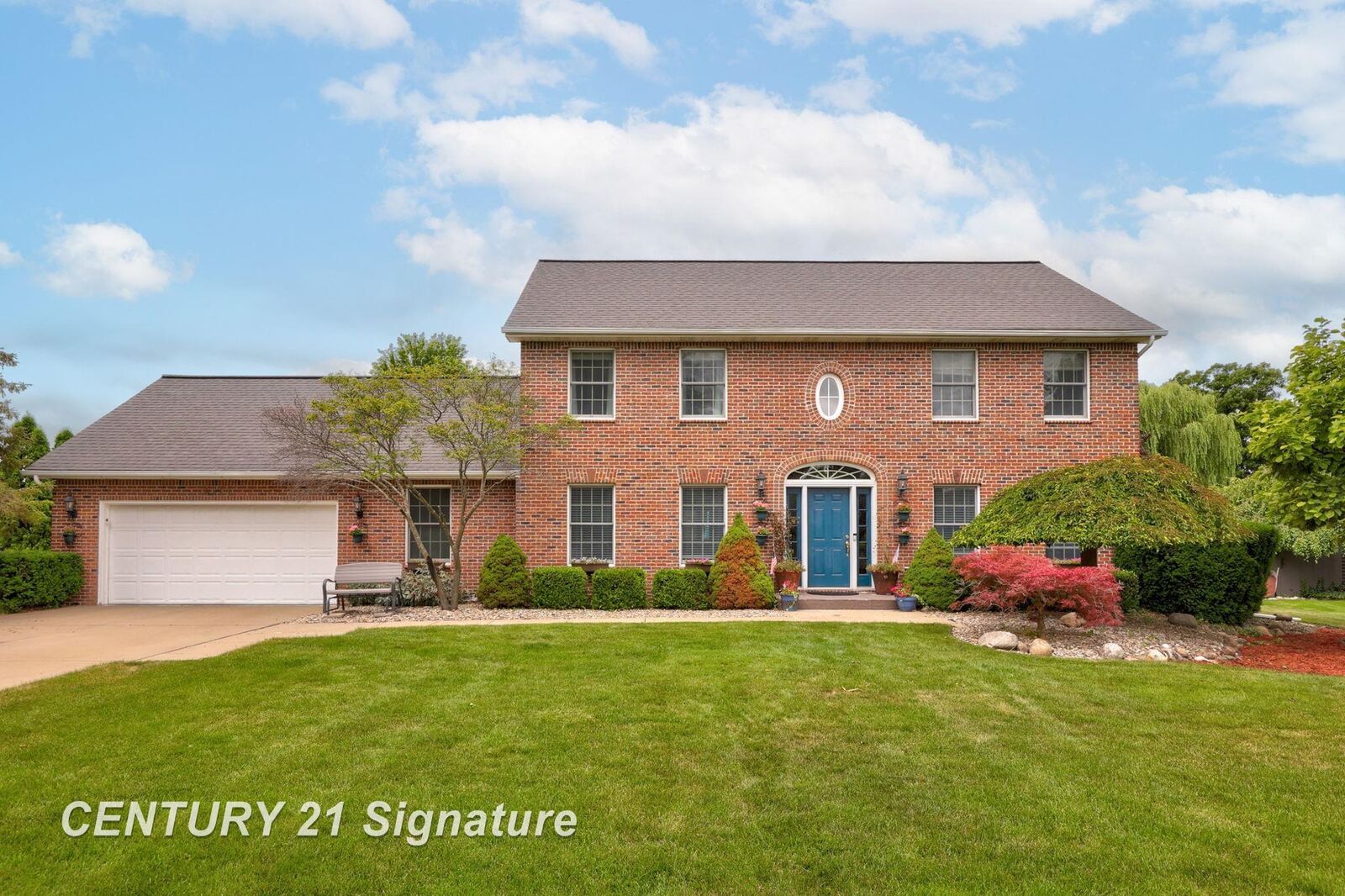 Property Photo: 4111 Autumn Ridge Street MI 48603
