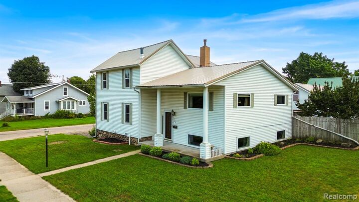 260 Duncan Avenue  Cheboygan MI 49721 1314 photo