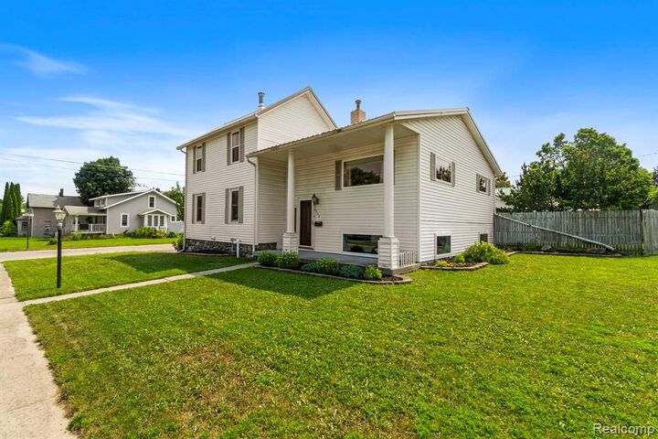 260 Duncan Avenue  Cheboygan MI 49721 1314 photo