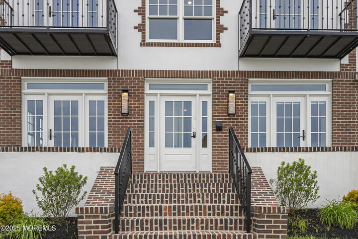 Property Photo:  205 Edgemont Drive 1  NJ 07711 