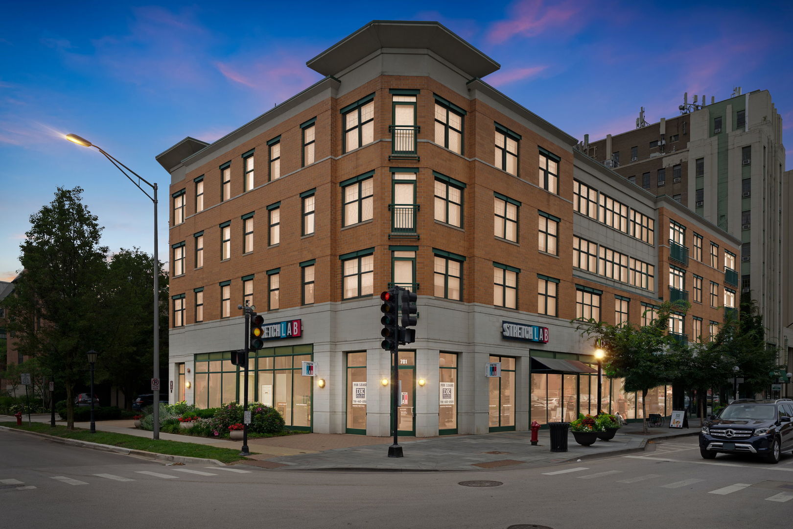 Property Photo:  125 N Euclid Avenue 305  IL 60301 