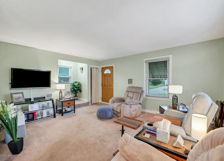 Property Photo:  2441 S 13th Avenue S  IL 60155 