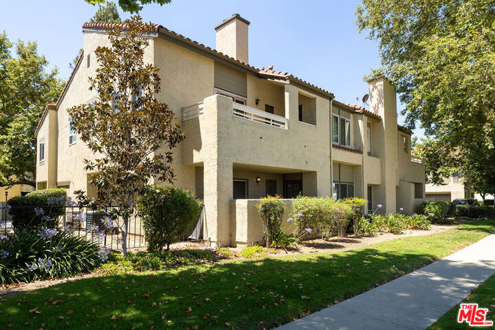Property Photo: 3192 Darby Street 114 CA 93063