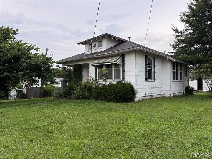 Property Photo: 315 High Street MO 63645