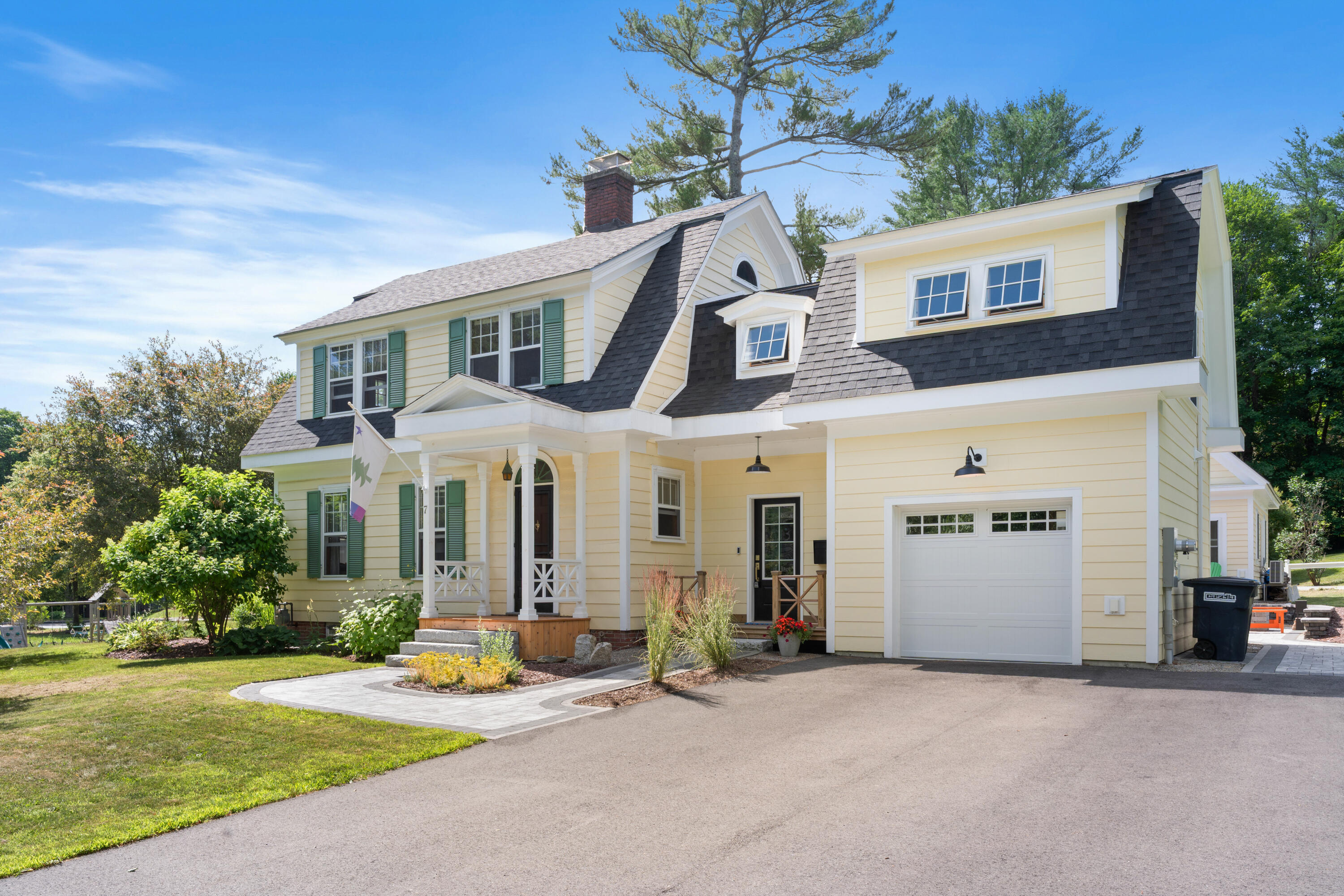 7 Spencer Street  Orono ME 04473 photo
