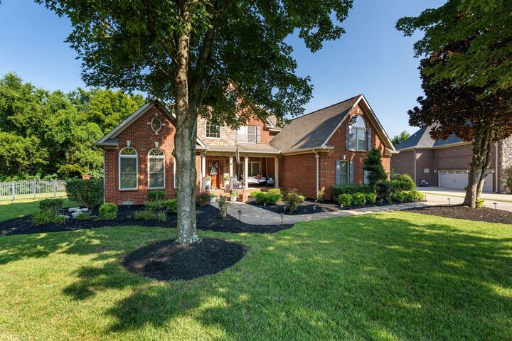 Property Photo: 605 Gary Bowman Ct TN 37130