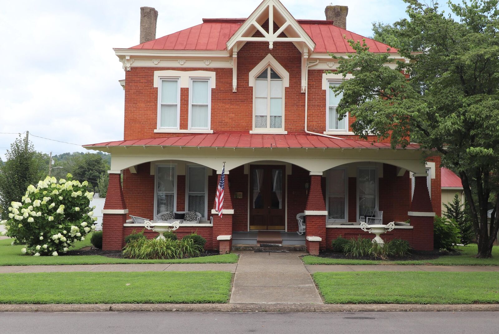 Property Photo:  401 E 4th Street  KY 41002 