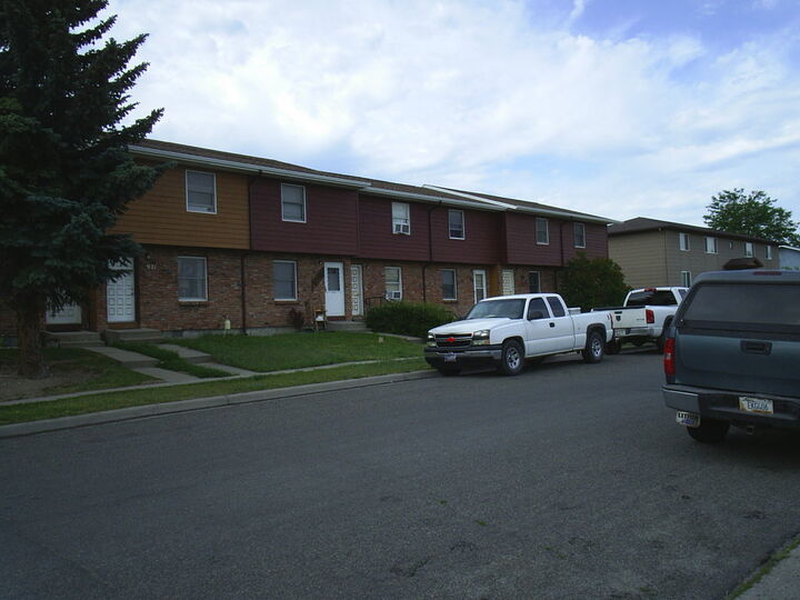 Property Photo: 913 Hialeah Court MT 59601
