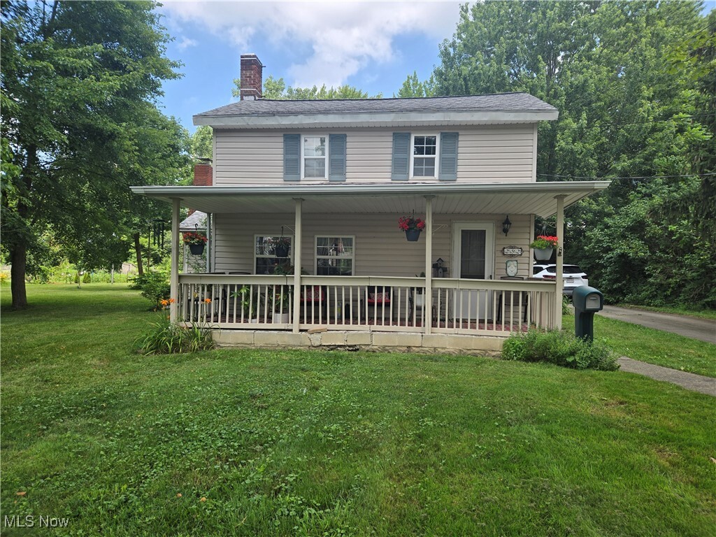 Property Photo:  252 Johns Street  OH 44090 