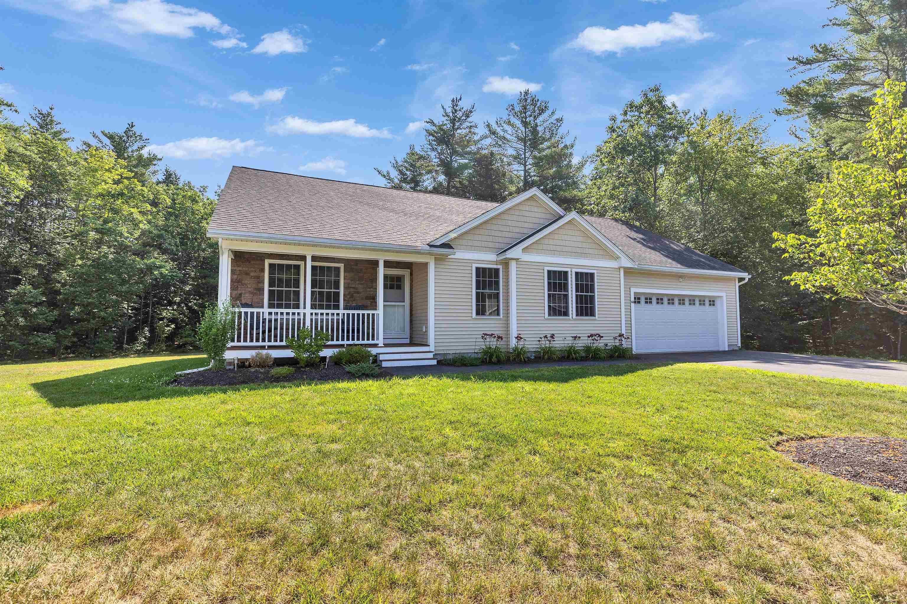 Property Photo: 44 Richmond Street NH 03303