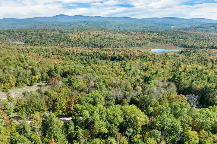 Property Photo:  150 Kinsman Highway  NH 03240 