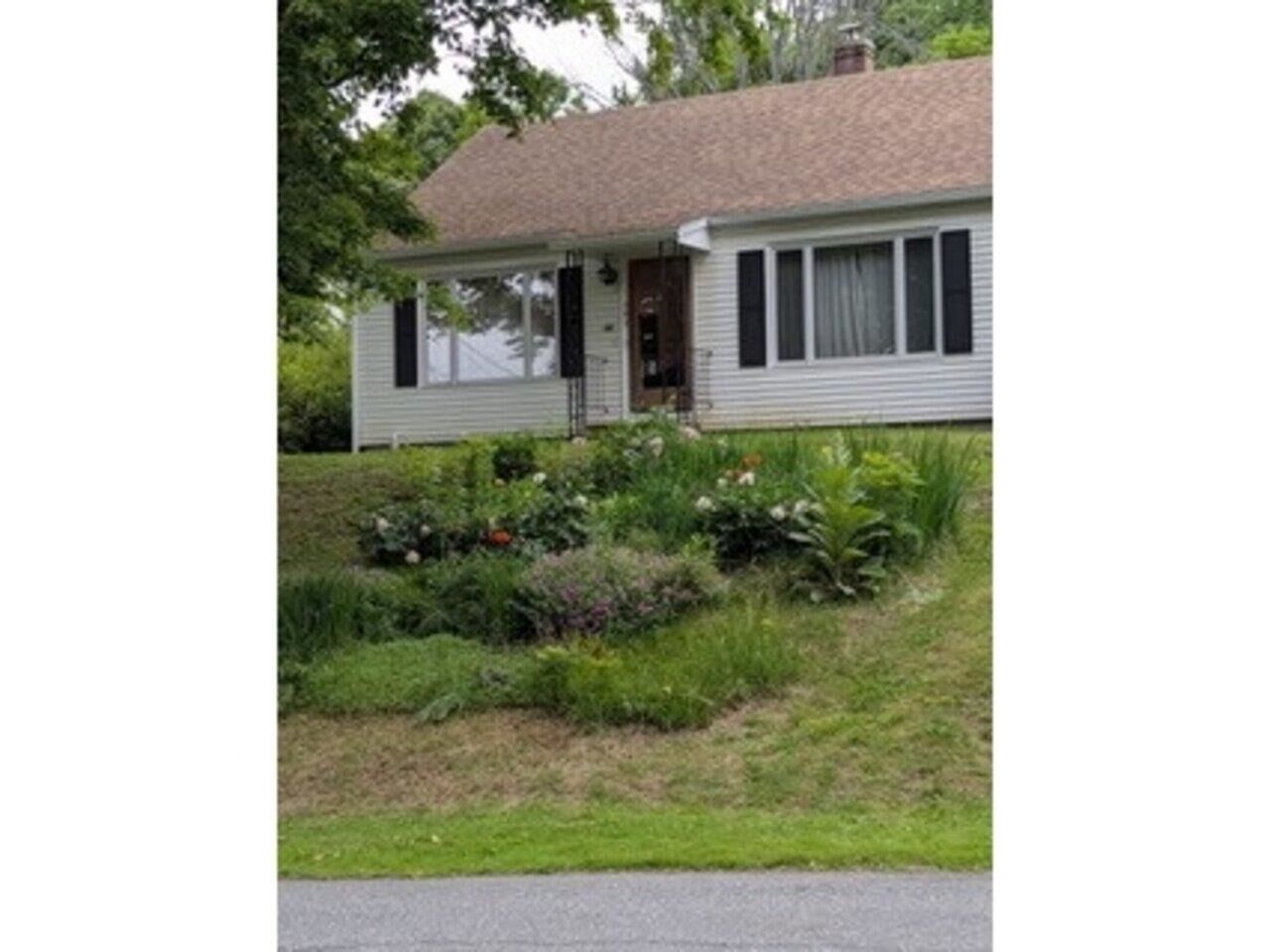Property Photo:  282 Tremont Street  VT 05663 