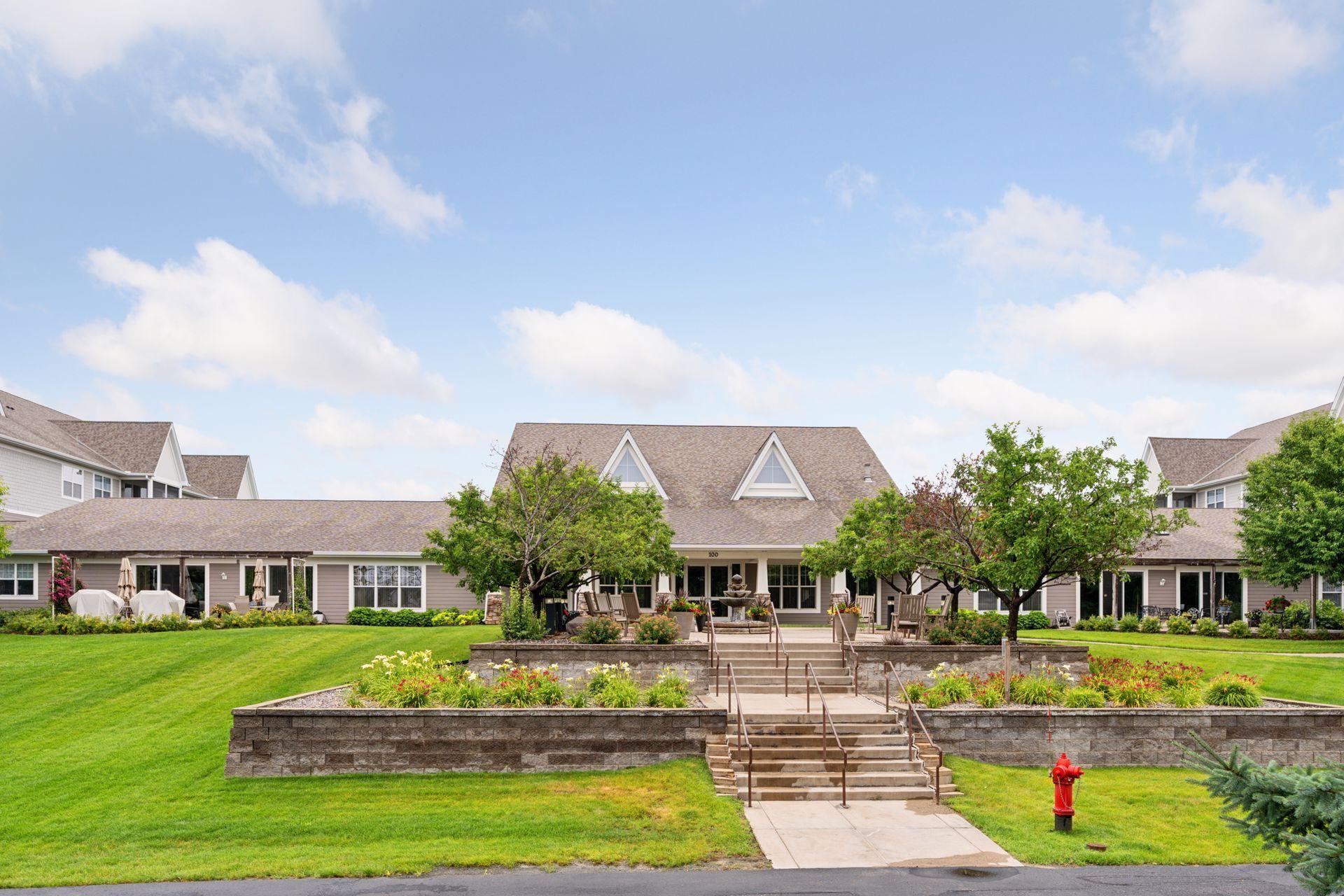 Property Photo:  100 Clydesdale Trail 219  MN 55340 