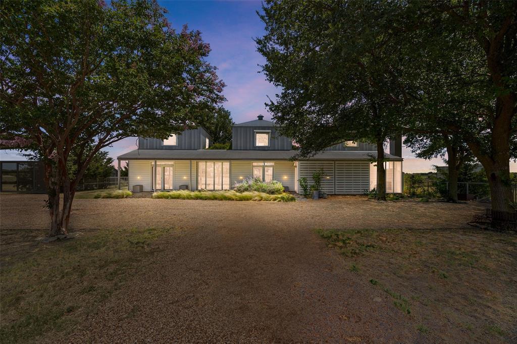 Property Photo: 2436 Big Sky Trail TX 76259