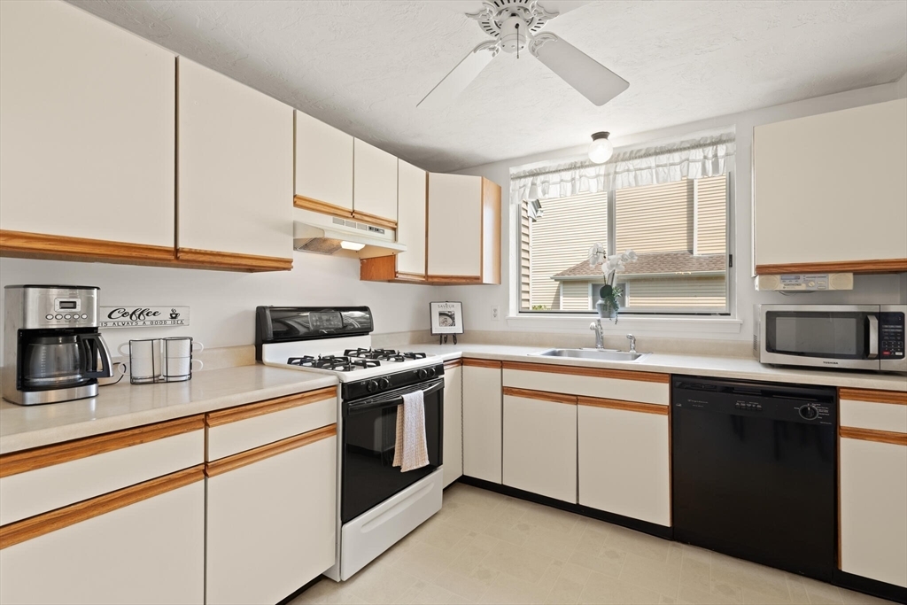 Property Photo: 101 Gaslight Lane 101 MA 02356