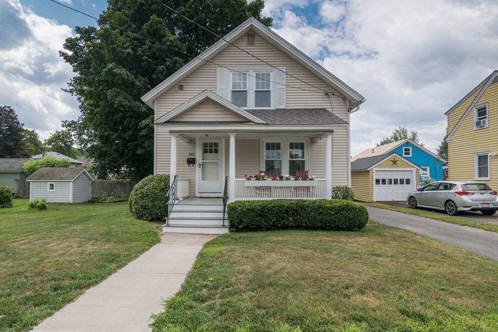 Property Photo: 102 Norwood St MA 01301