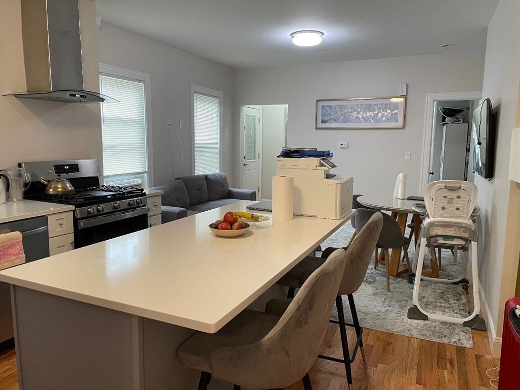 Property Photo:  14 Marshall Street 1  MA 02472 