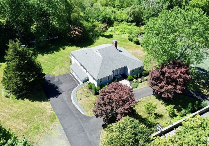 Property Photo:  4 Cushing Street  MA 02043 