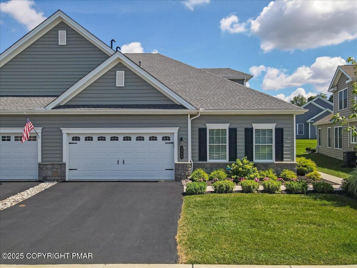 Property Photo:  3964 Victors Way  PA 18045 